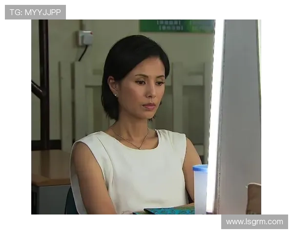 《女人俱乐部》演员阵容揭秘:一场跨越时光的女性魅力盛宴 《女人俱乐部》演员阵容揭秘:一场跨越时光的女性魅力盛宴